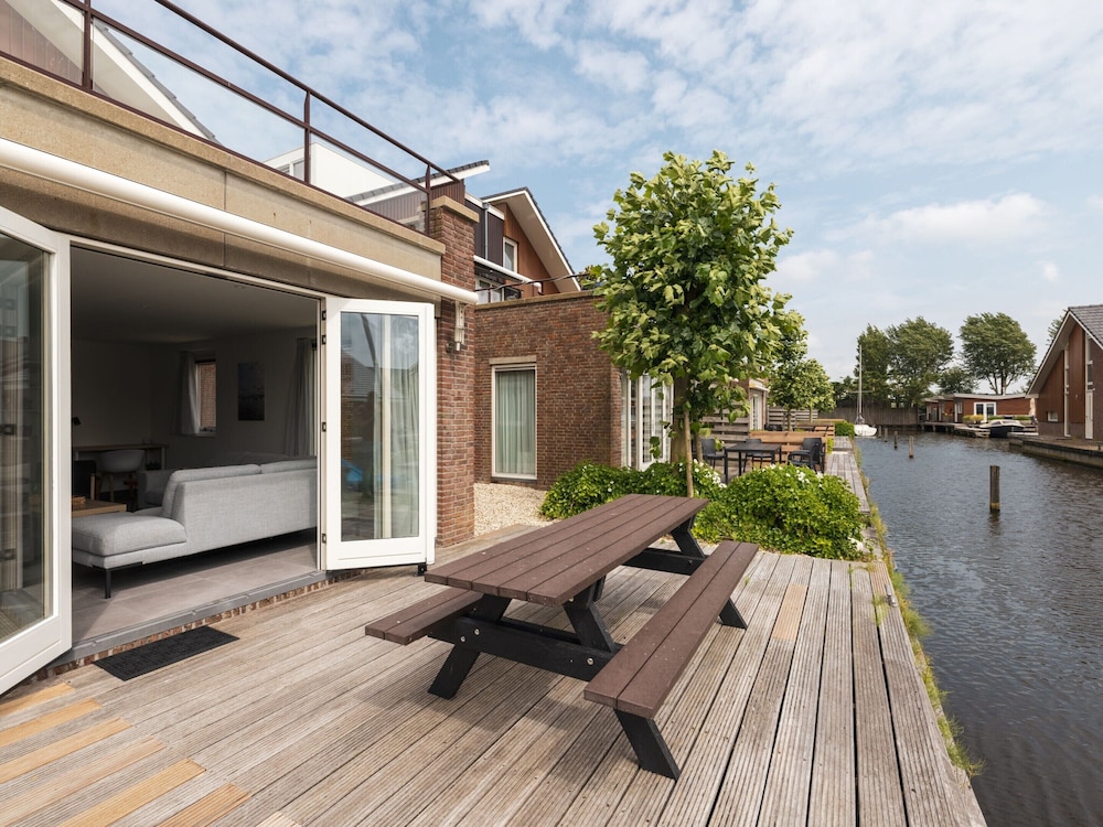 Waterside Escape With Easy Access view 4