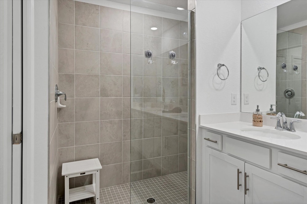 Heritage Landing Golf Club 27 night minimum 2 Bedroom Condo 2 Condo
