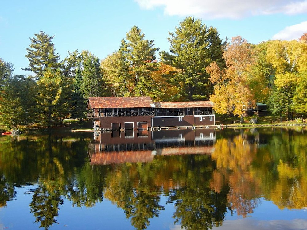 Knoepfli Inn Farmhouse