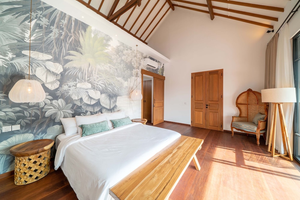Villa Nusantara 5 by Alfred in Bali - Promo Luxury 4BD Pool Villa Pererenan Beach Caggu