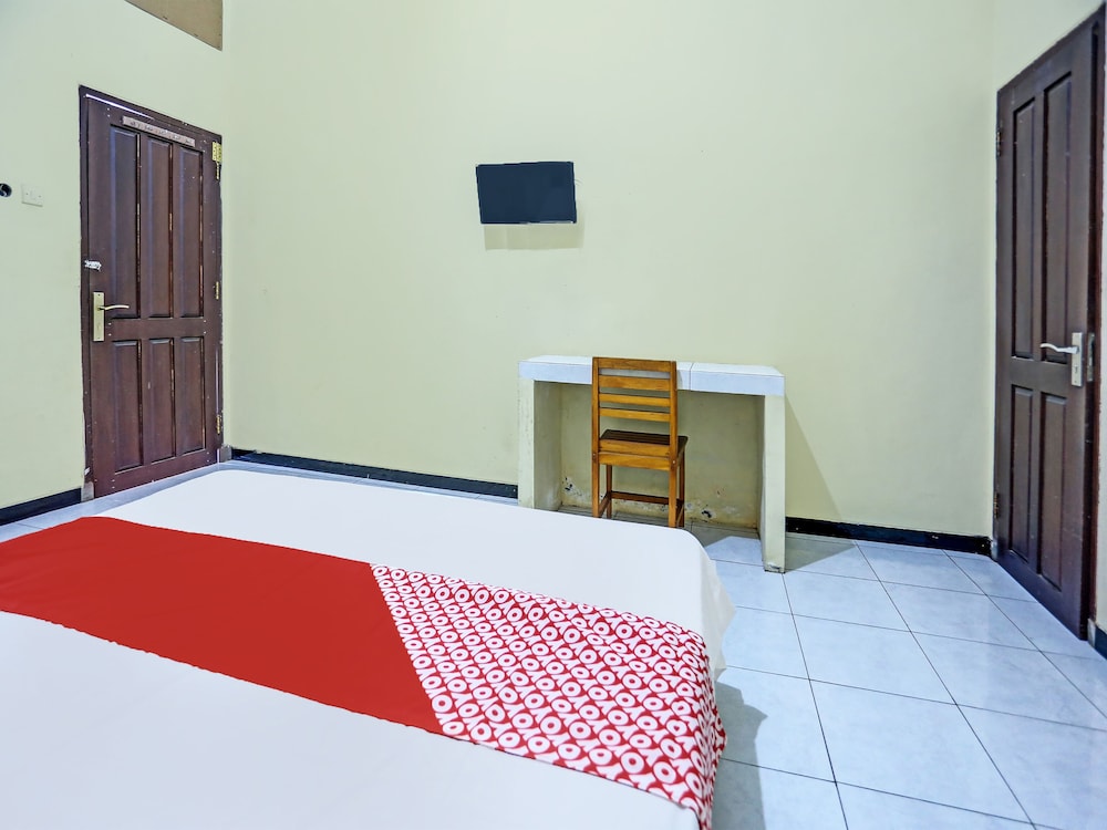 OYO 92387 Ratu Homestay Syariah