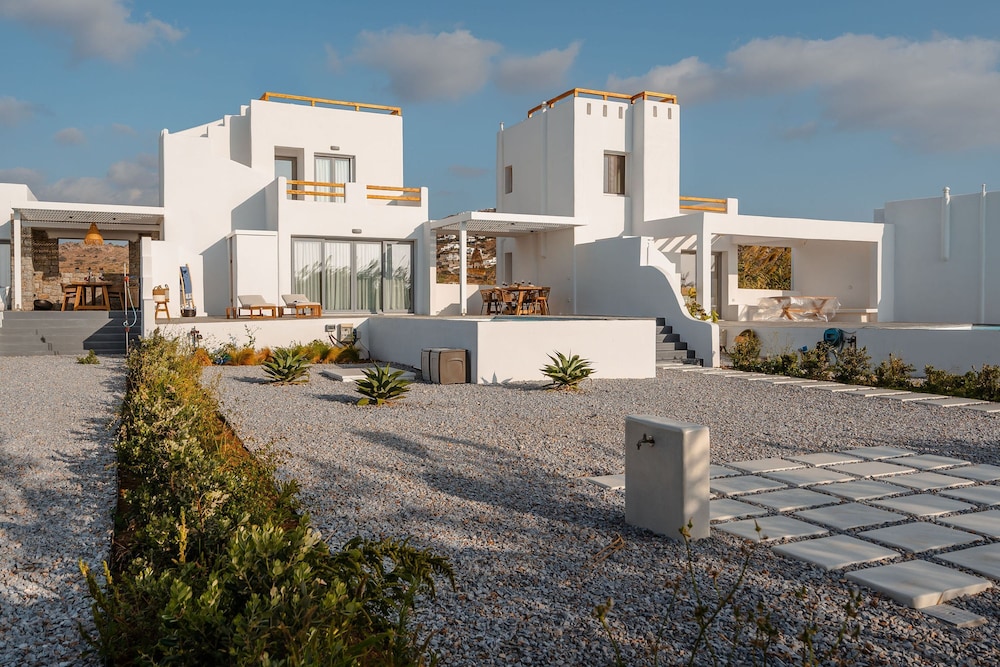 Villa Kaya Plaka With 3 Bedrooms and 3 Bathrooms