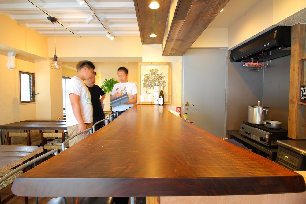 Koru Takanawa Gateway Hostel Cafe&Bar
