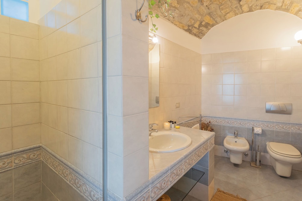 Simon's Apartment With Amazing View by Rent all Como