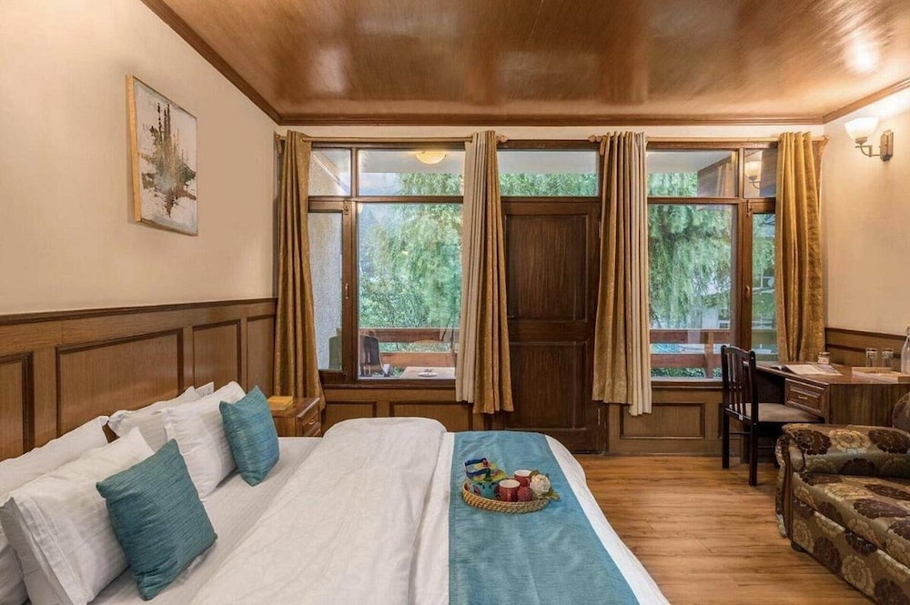 The Bear Creek Luxury 2BHK Villa Manali
