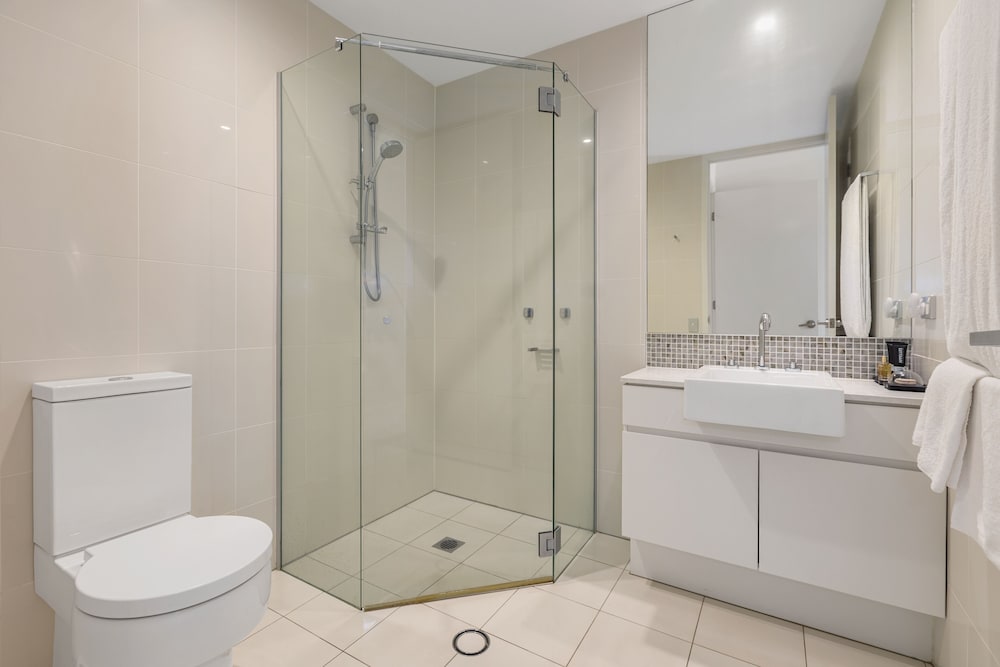 Luxury Apartments on Bells Boulevard