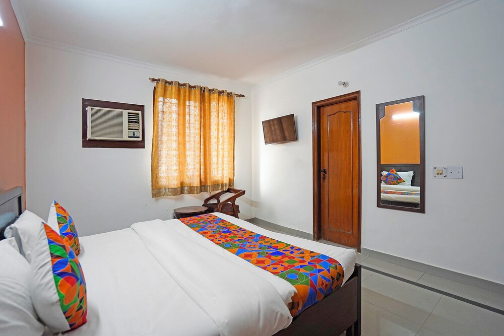 Fabhotel The Grand Olive