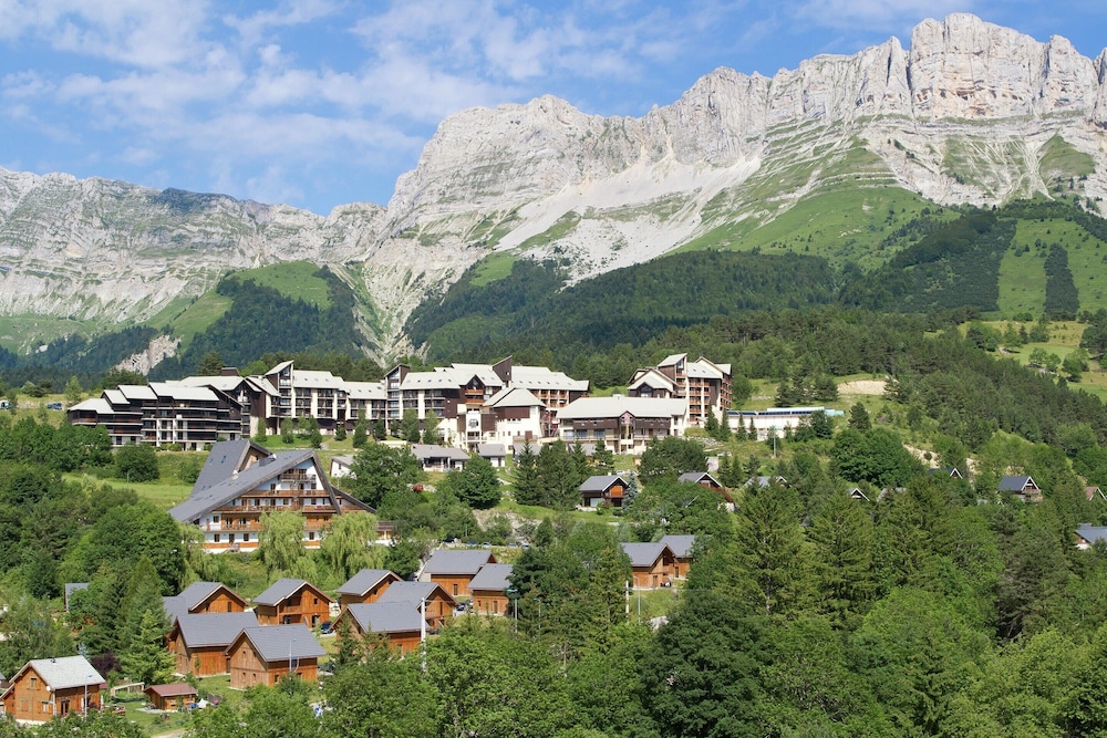 Chalet in Gresse-en-vercors Near Ski Slopes