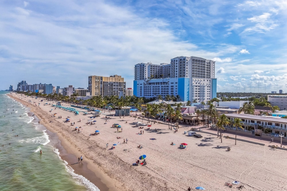 Kasa Azul 4BD 3BA Private Home Hollywood view 4