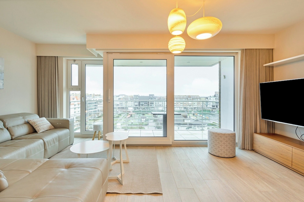 Flat in Blankenberge by Marina and Beach