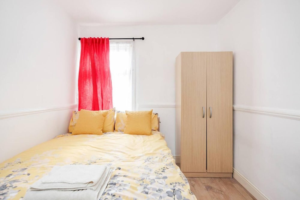 Impeccable and Welcoming 3-bed House in London