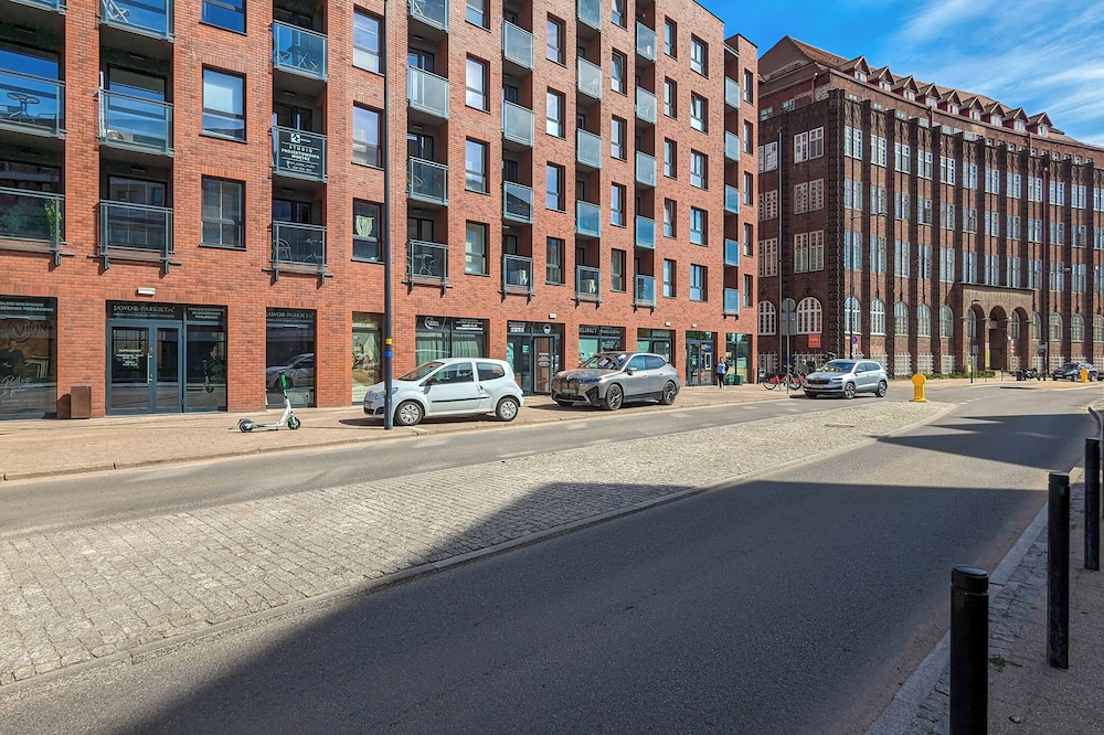 Bastion Wałowa Studio Gdańsk by Renters view 3