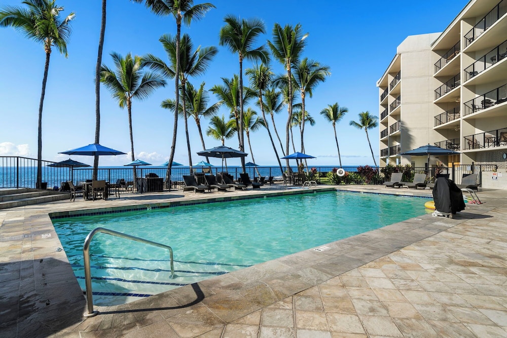 Oceanfront Island Living - Beautiful Kona Condo for Extended Stays - Vrkcv