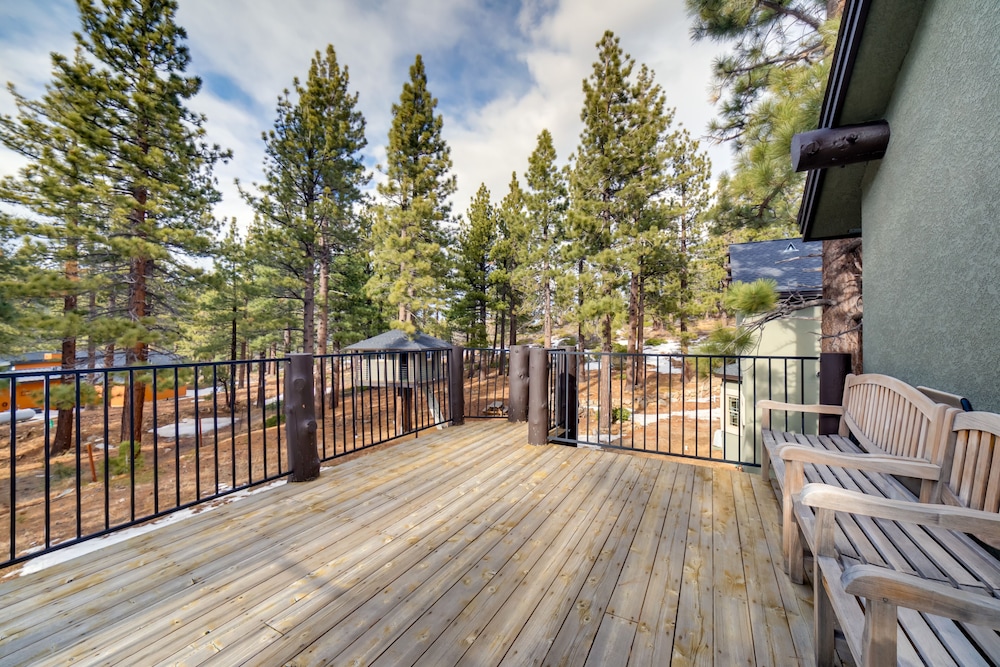 Reno Vacations - Sleek Reno-lake Tahoe Retreat, 4 Mi to Ski Mt Rose - Property Image 27