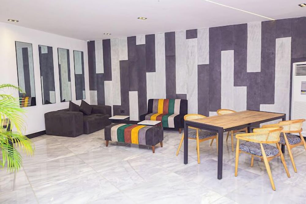 Noble Nook Boutique Apartment