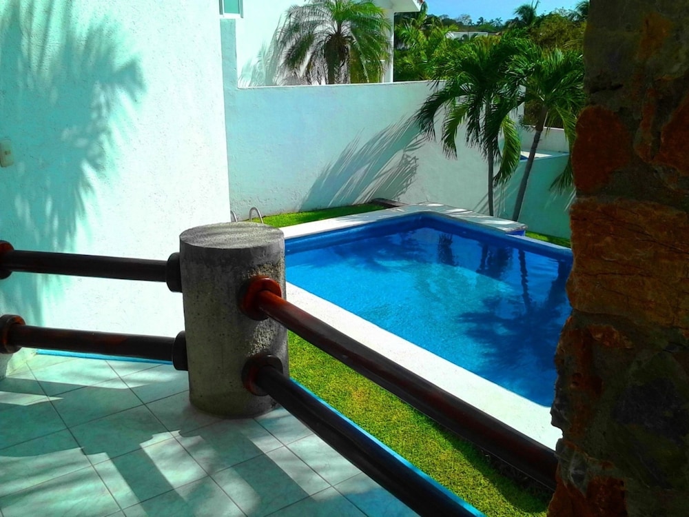 Villa Paraiso Res. Conejos