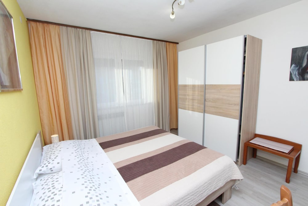 Apartments Eva
