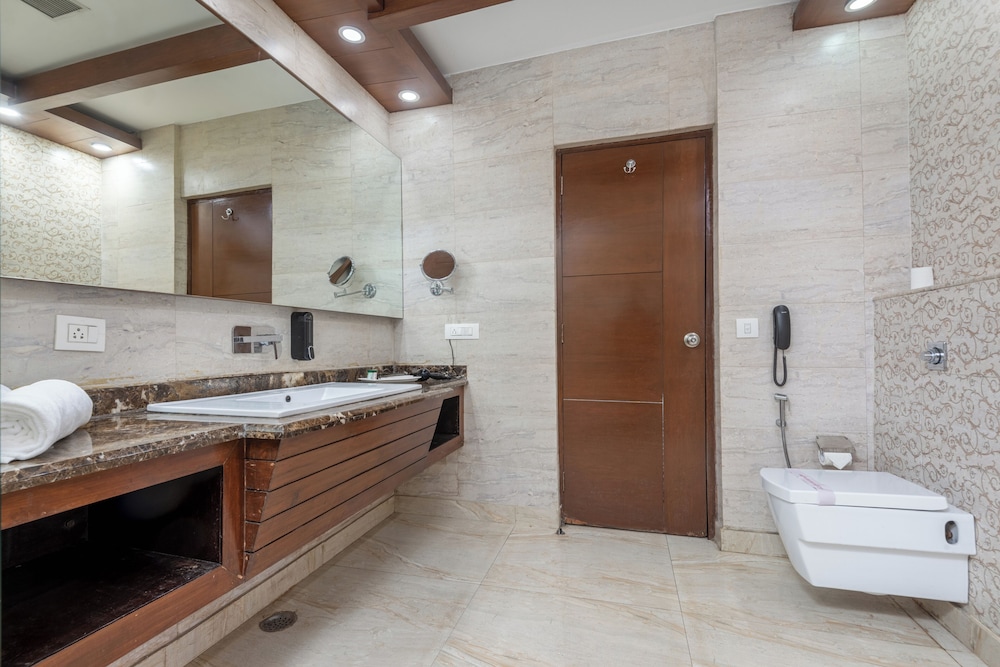 The Solitaire Resort by Lawrence Hotels