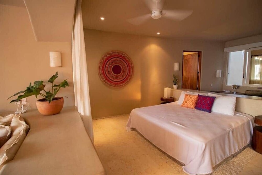 Punta Majahua Condos