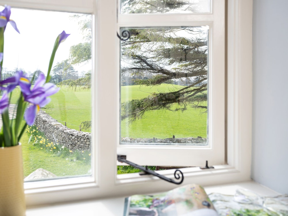 Longlands Farm Cottage