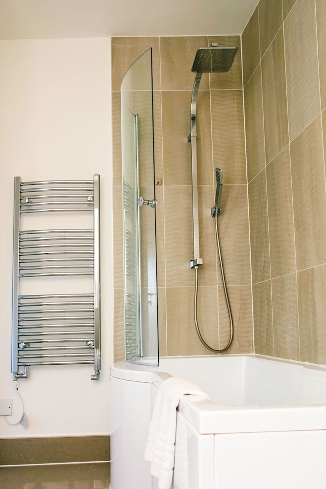 Accomodo London South Kensington - Elegant 3 Bedroom Apartments near Museums