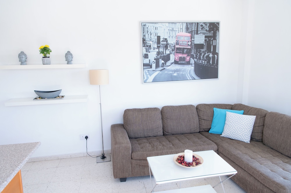 Themis Apartments