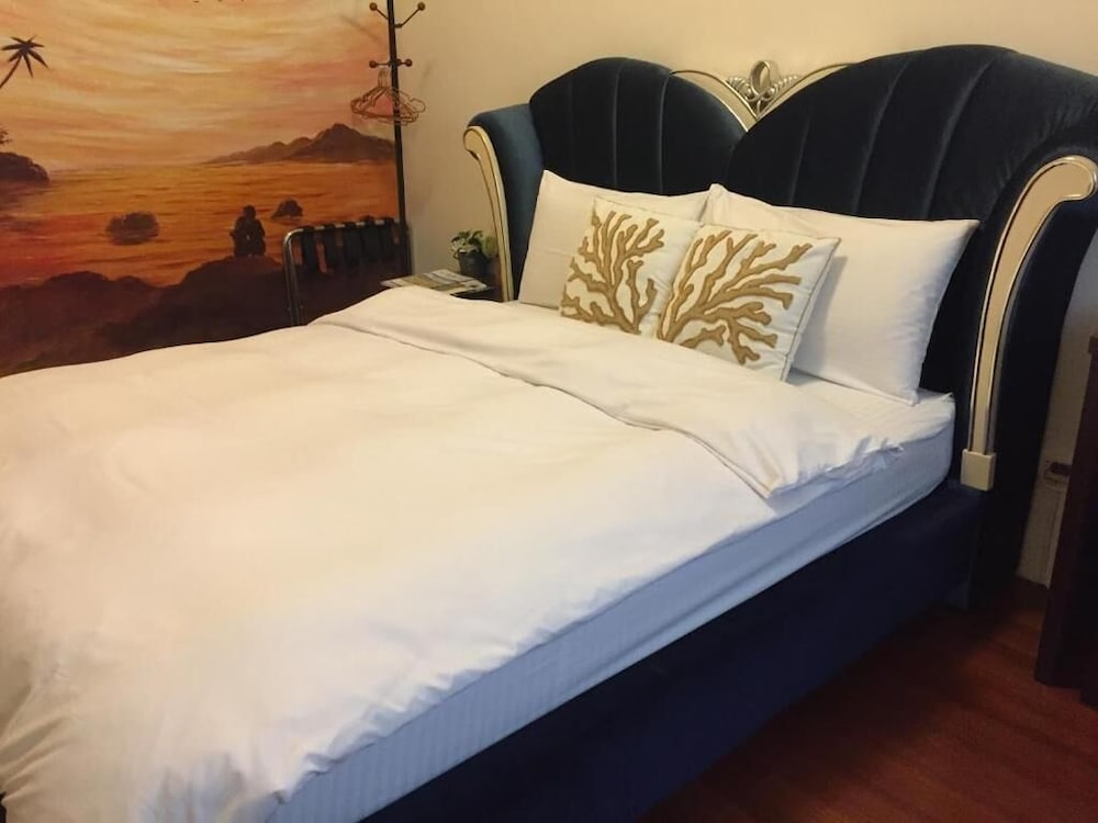 Amicasa Guesthouse