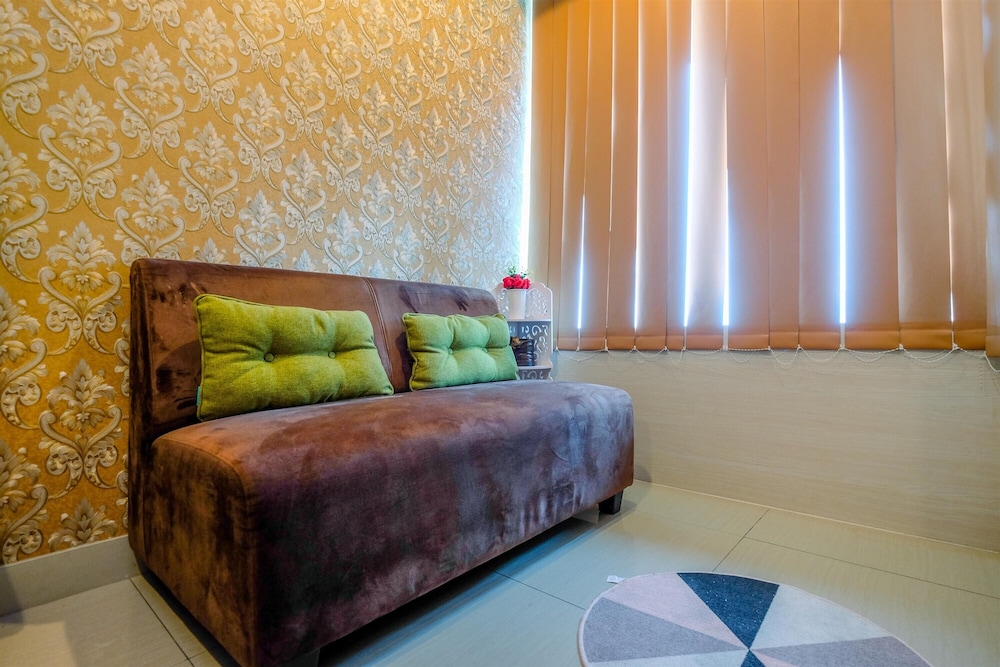 Comfy and Simply Studio Room at Grand Kamala Lagoon Apartment view 4