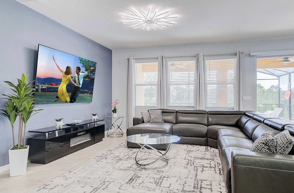 7643 Beautiful 6-bedroom Family Home With Private Pool Near Disney World