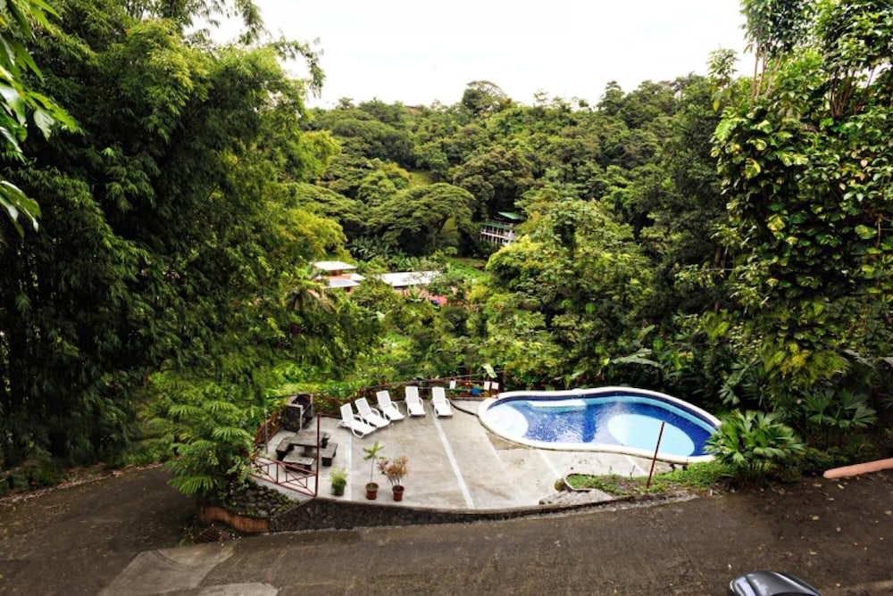 Eco-condo Serviced Apartments in Quepos w Pool Wildlife Visits view 4