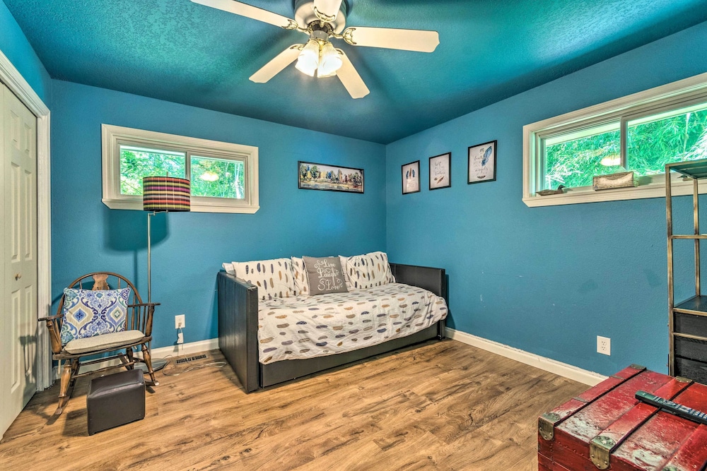 Updated Deck & Dock: Lakefront Home in Hot Springs view 2