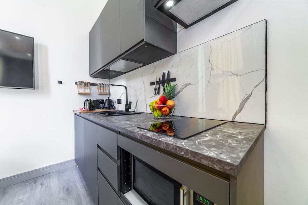 Studio 2 - Gorgeous Studio in Earls Court