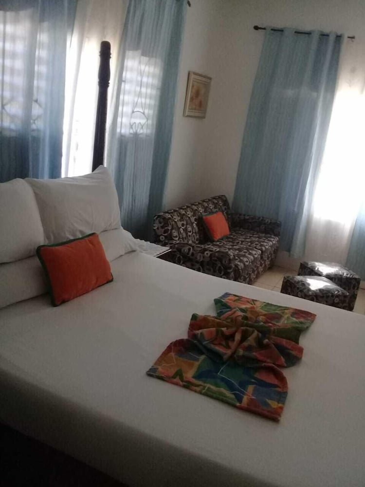 Palm Tree Guest House