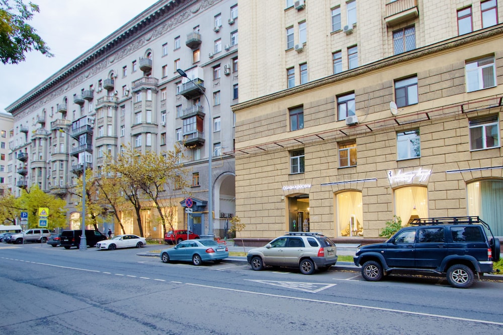 LUXKV Apartment on Nikolayeva