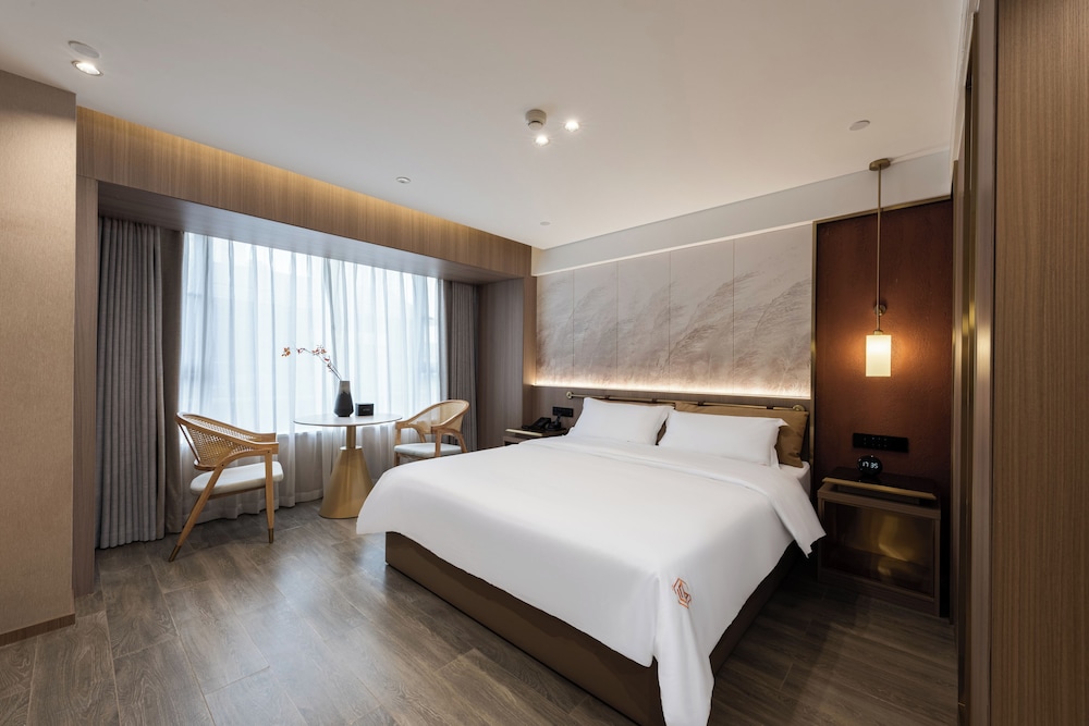 Leshan Manfu Hotel