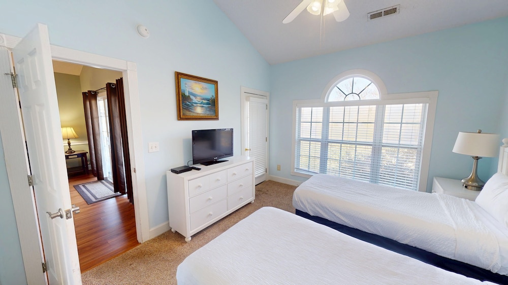 Magnolia Place 4639-301 2 Bedroom Condo