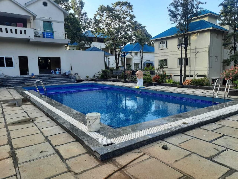 MSB Silver Spring Resort