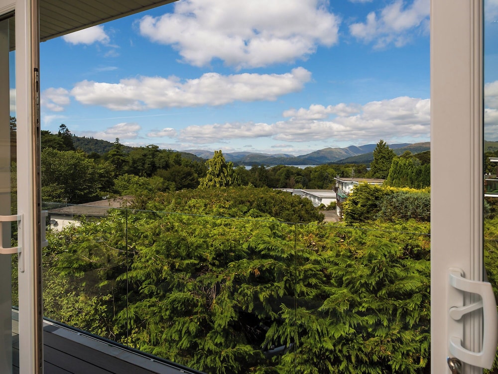 Mere View
