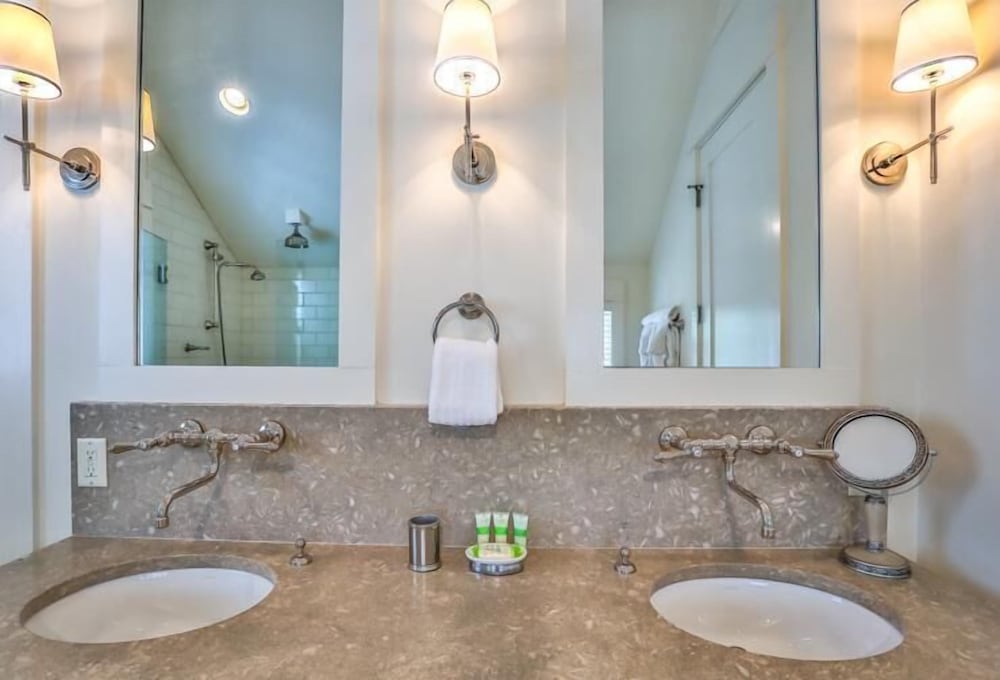 The Flagship of Watersound 5 Bedroom Holiday Home by Five Star Properties