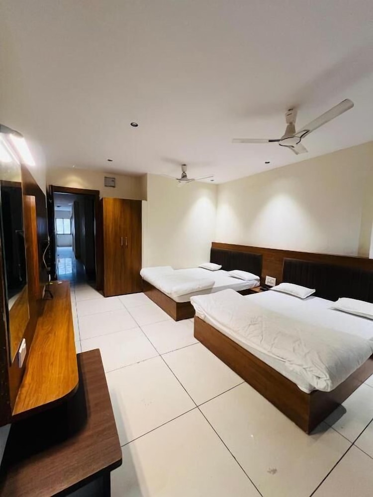 Hotel Vardhman