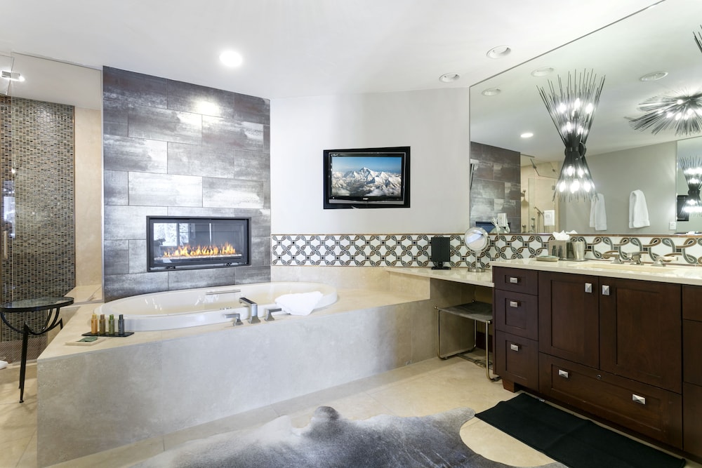 Flagstaff Lodge at Deer Valley Resort - Three Bedroom Residence #408 3 Condo