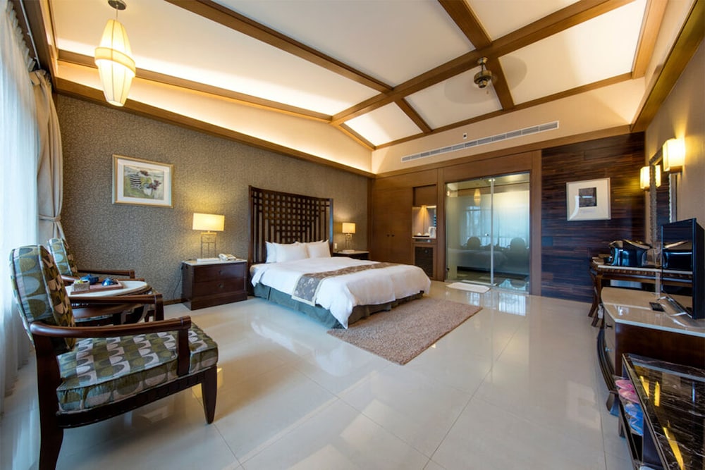 The Great Roots Forestry SPA Resort