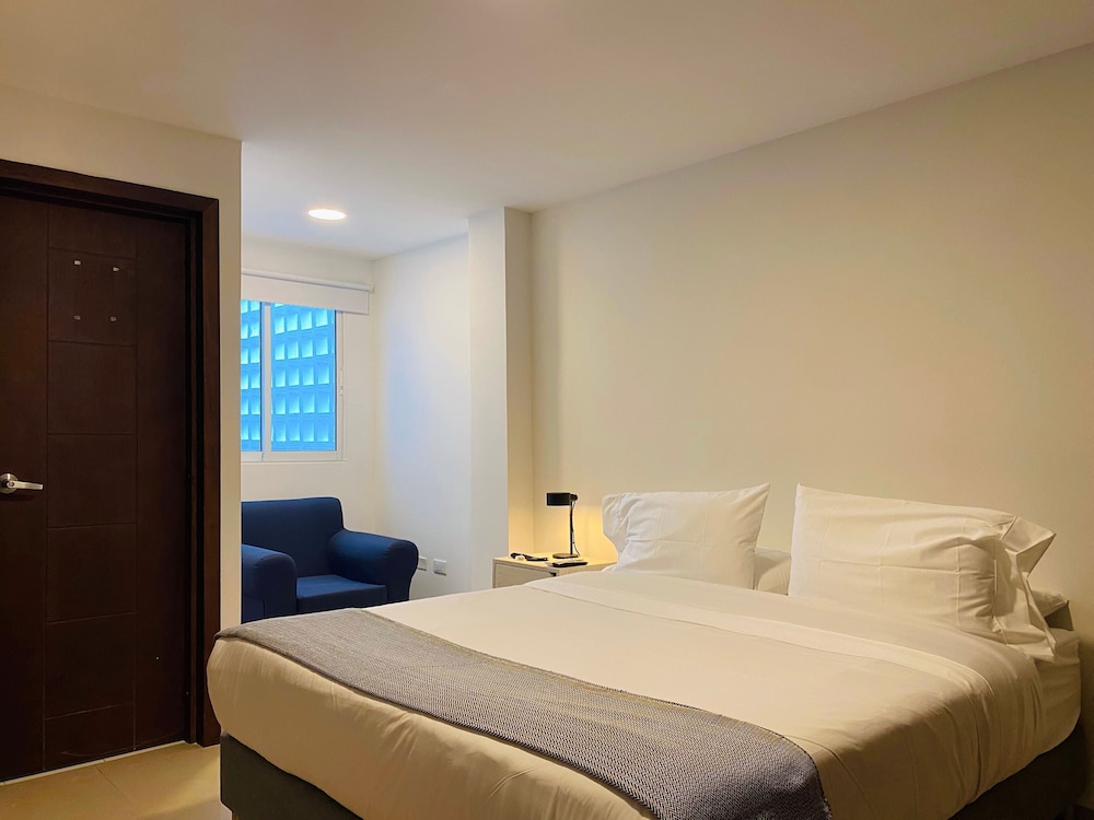 w Breathtaking 2BR w AC in Cartagena