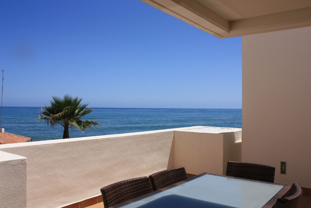 Penthouse - Private Pool photo 2