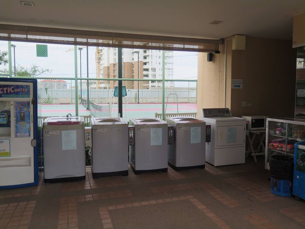1703 - 2 Bdr Condo Seaview Boathouse Hua Hin