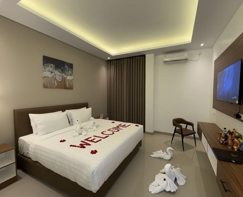 Cam Almira Hotel