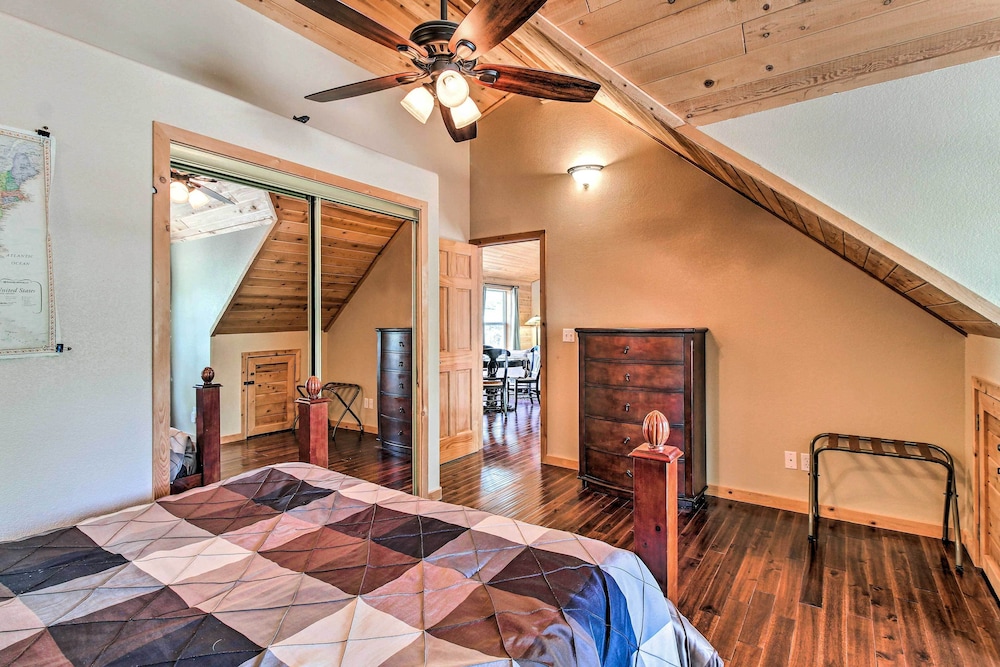 Family Game Room: Spacious Overgaard Cabin