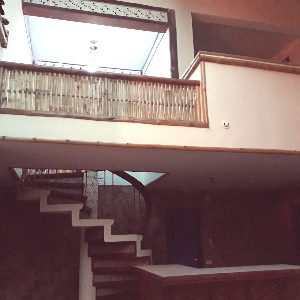 Bahay Isla Sanctuario