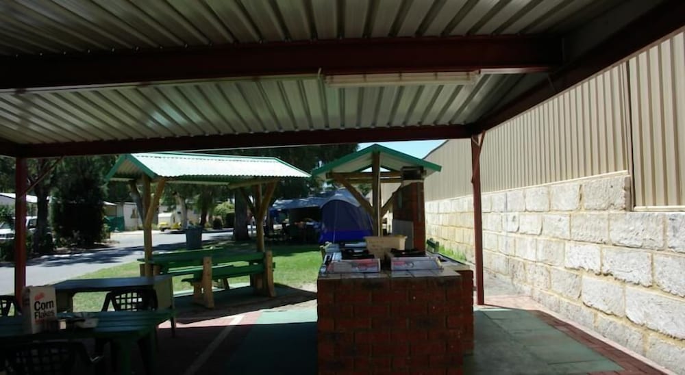 Acclaim Kingsway Tourist Park