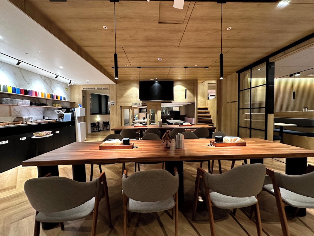 Nomad Live Hostel